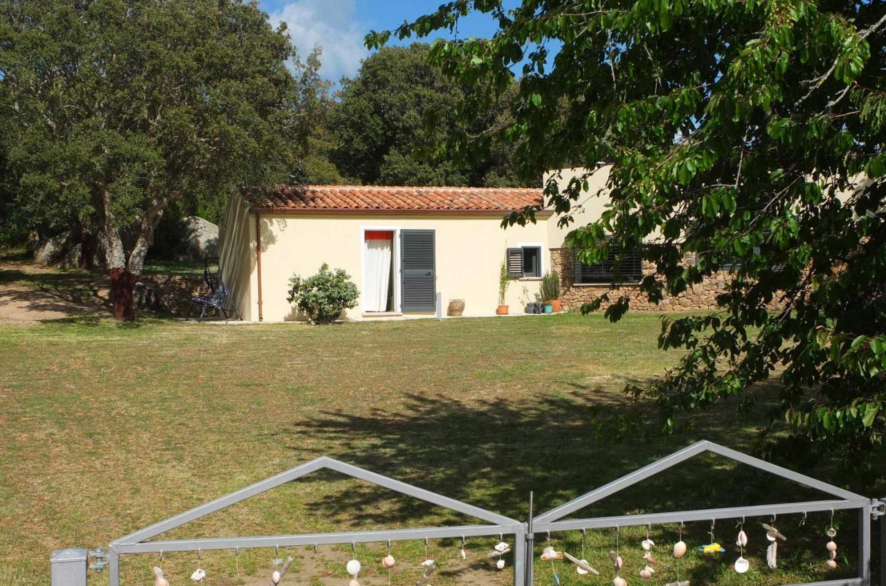 Li Pireddi Villa Aglientu Exterior foto